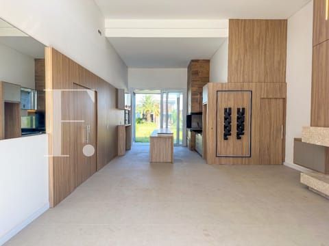 Casa Condomínio com 192m², 4 dormitórios, 4 suítes, 2 vagas, Capão Ilhas Resort em Capão da Canoa