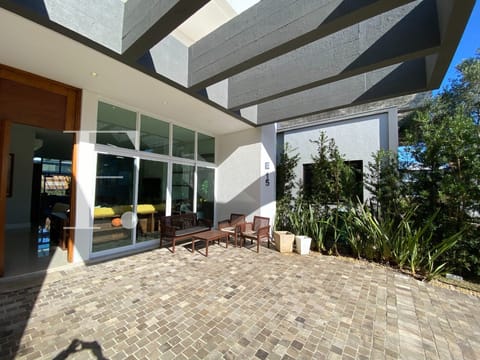 Casa Condomínio com 187m², 4 dormitórios, 4 suítes, 2 vagas, Capão Ilhas Resort em Capão da Canoa