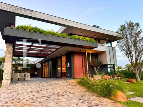 Casa Condomínio com 312m², 4 dormitórios, 4 suítes, 2 vagas, Capão Ilhas Resort em Capão da Canoa