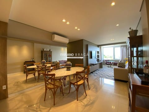 Apartamento com 161m², 3 dormitórios, 1 suíte, 2 vagas, Essence Atlântida em Xangri-Lá