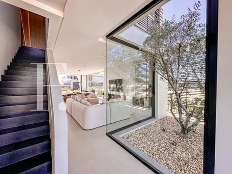 Sobrado com 412m², 5 dormitórios, 5 suítes, 2 vagas, Amare Home Resort em Xangri-Lá