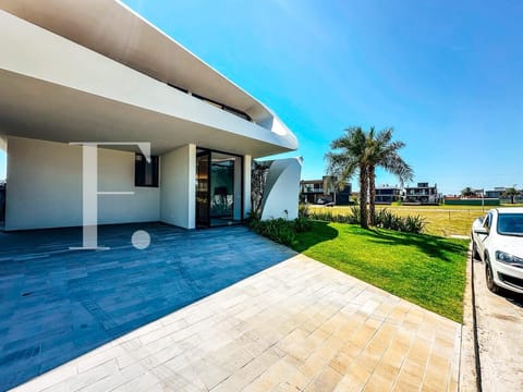 Sobrado com 412m², 5 dormitórios, 5 suítes, 2 vagas, Amare Home Resort em Xangri-Lá