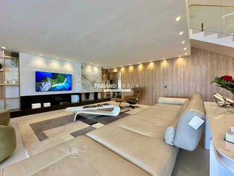 Casa com 390m², 5 dormitórios, 5 suítes, no bairro Atlântida em Xangri-Lá