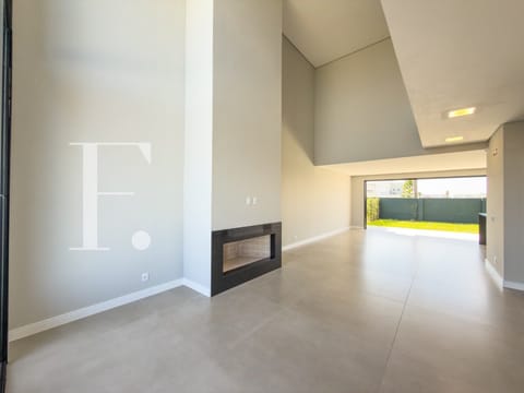 Sobrado com 209m², 4 dormitórios, 4 suítes, 2 vagas, Zen Concept Resort em Xangri-Lá