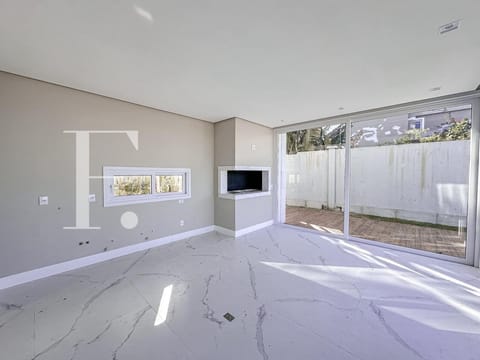 Sobrado com 240m², 4 dormitórios, 4 suítes, 2 vagas, Amare Home Resort em Xangri-Lá