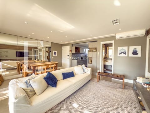 Apartamento com 164m², 3 dormitórios, 1 suíte, 2 vagas, Rossi Atlântida em Xangri-Lá