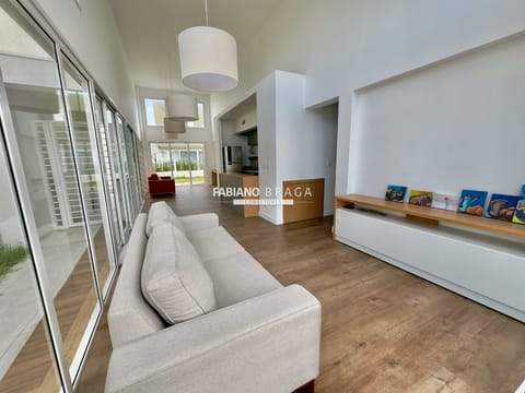 Casa Condomínio com 120m², 4 dormitórios, 4 suítes, 2 vagas, Blue em Xangri-Lá