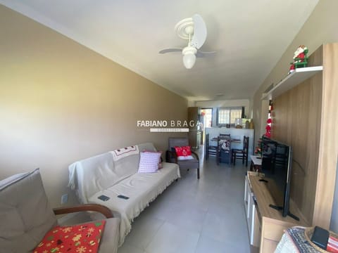 Casa com 80m², 2 dormitórios, 1 suíte, 1 vaga, no bairro Rainha do Mar em Xangri-Lá