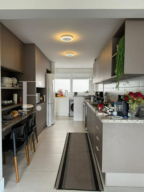 Apartamento com 176m², 3 dormitórios, 1 suíte, 2 vagas, Green Square em Xangri-Lá