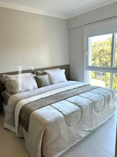 Apartamento com 176m², 3 dormitórios, 1 suíte, 2 vagas, Green Square em Xangri-Lá