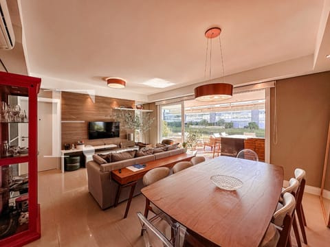 Apartamento com 197m², 3 dormitórios, 1 suíte, 2 vagas, Rossi Atlântida em Xangri-Lá