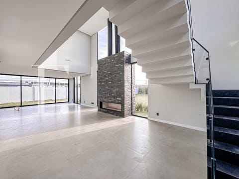 Sobrado com 250m², 5 dormitórios, 5 suítes, 2 vagas, Amare Home Resort em Xangri-Lá