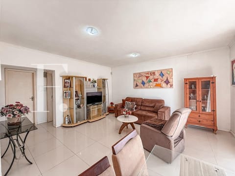 Casa com 120m², 2 dormitórios, 1 suíte, 2 vagas, no bairro Noiva do Mar em Xangri-Lá