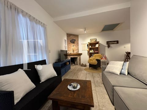 Duplex com 100m², 3 dormitórios, 2 suítes, 1 vaga, no bairro Centro em Xangri-Lá