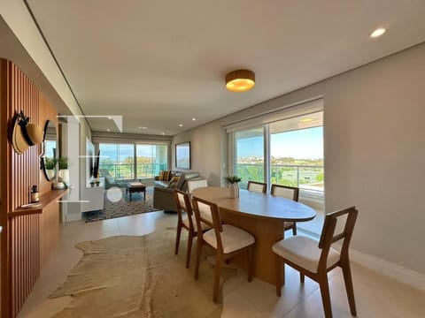 Apartamento com 132m², 3 dormitórios, 1 suíte, 3 vagas, Green Square em Xangri-Lá