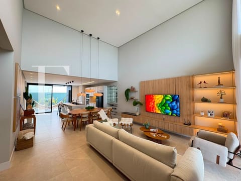 Casa Condomínio com 155m², 4 dormitórios, 2 suítes, 2 vagas, Zen Concept Resort em Xangri-Lá