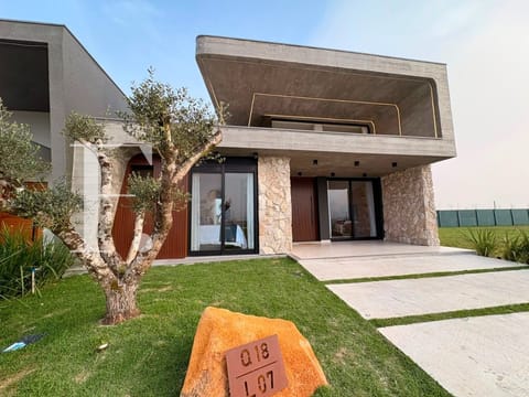 Casa Condomínio com 155m², 4 dormitórios, 2 suítes, 2 vagas, Zen Concept Resort em Xangri-Lá