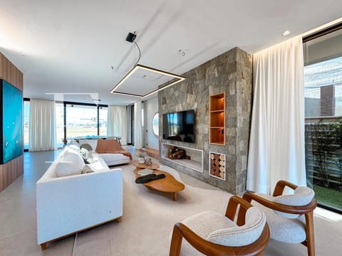 Sobrado com 370m², 5 dormitórios, 5 suítes, 2 vagas, Amare Home Resort em Xangri-Lá