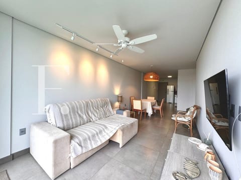 Apartamento com 71m², 2 dormitórios, 1 suíte, 1 vaga, Livin Atlântida em Xangri-Lá
