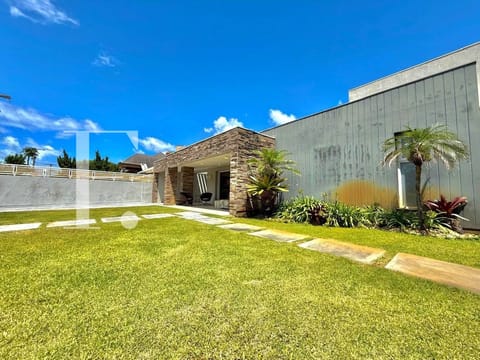 Casa com 282m², 4 dormitórios, 4 suítes, no bairro Atlântida em Xangri-Lá