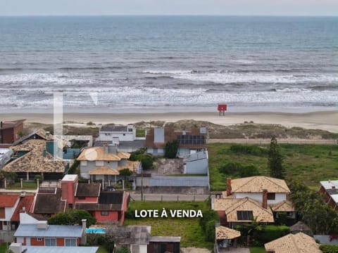Terreno com 525m², no bairro Atlântida em Xangri-Lá