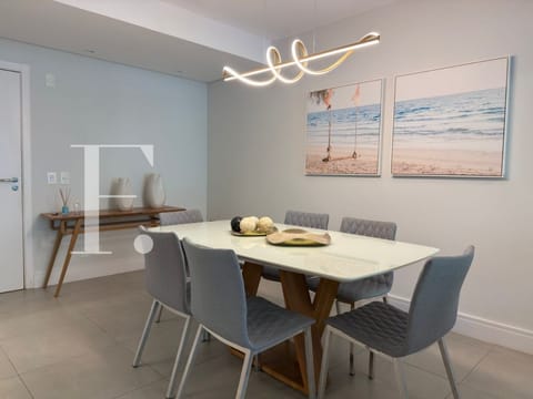 Apartamento com 255m², 3 dormitórios, 1 suíte, 1 vaga, Green Square em Xangri-Lá