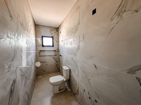 Casa com 150m², 3 dormitórios, 3 suítes, 2 vagas, no bairro Remanso em Xangri-Lá