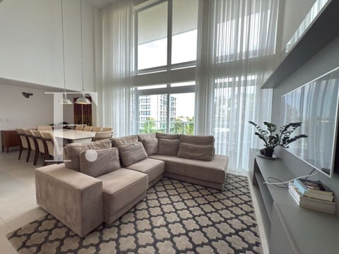 Apartamento com 222m², 3 dormitórios, 3 suítes, 2 vagas, Green Square em Xangri-Lá