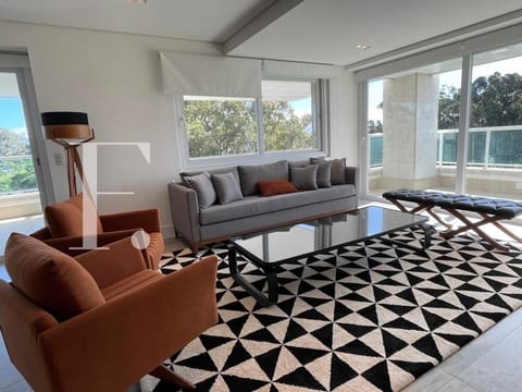 Apartamento com 138m², 3 dormitórios, 1 suíte, 3 vagas, Green Square em Xangri-Lá