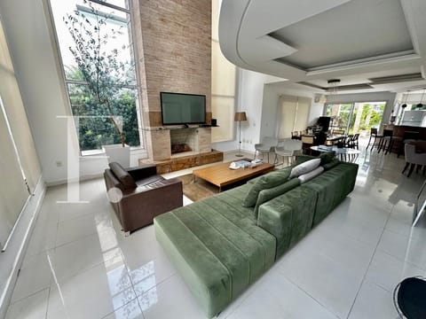 Sobrado com 460m², 4 dormitórios, 4 suítes, 2 vagas, Bosques de Atlântida em Xangri-Lá
