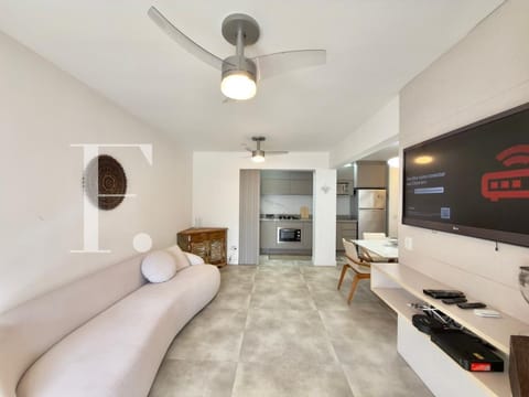 Apartamento com 78m², 2 dormitórios, 1 suíte, 1 vaga, Edifício Paço da Calçada em Xangri-Lá