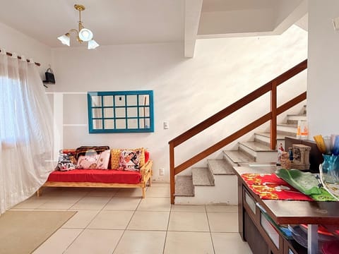 Duplex com 78m², 3 dormitórios, 2 vagas, no bairro Rainha do Mar em Xangri-Lá