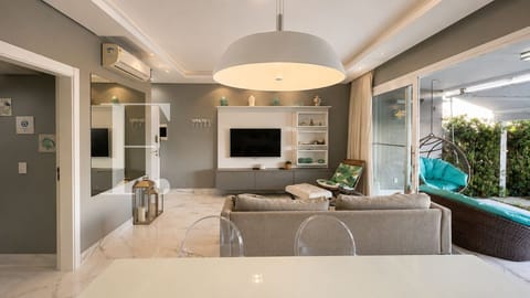 Apartamento com 116m², 2 dormitórios, 1 suíte, 2 vagas, Rossi Atlântida em Xangri-Lá