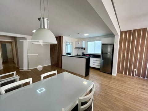 Apartamento com 105m², 3 dormitórios, 1 suíte, 1 vaga, Residencial Murilo em Capão da Canoa