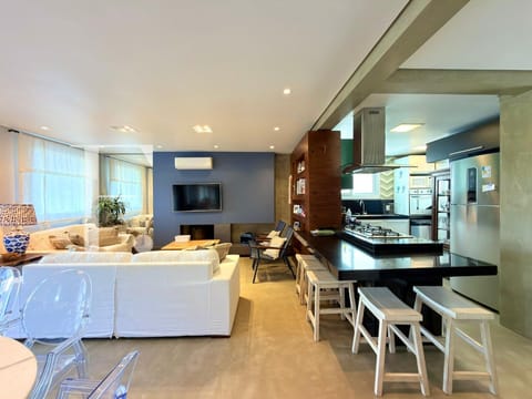 Apartamento com 230m², 4 dormitórios, 2 suítes, 2 vagas, Rossi Atlântida em Xangri-Lá