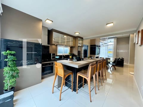 Casa Condomínio com 150m², 3 dormitórios, 3 suítes, 2 vagas, Acqualina em Xangri-Lá
