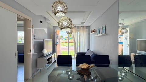 Casa Condomínio com 70m², 3 dormitórios, 1 suíte, 2 vagas, Casa Hermosa em Xangri-Lá