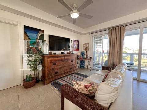 Apartamento com 156m², 3 dormitórios, 1 suíte, 2 vagas, Rossi Atlântida em Xangri-Lá