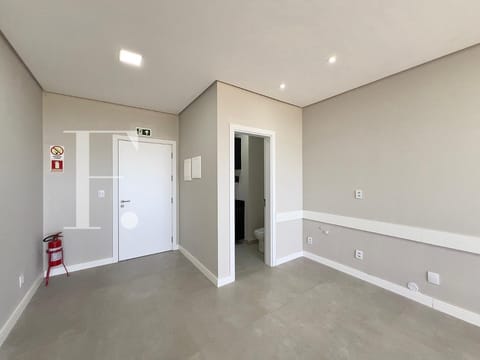 Conjunto/Sala com 45m², no bairro Santorini em Xangri-Lá