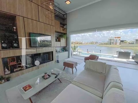 Casa Condomínio com 198m², 3 dormitórios, 3 suítes, 2 vagas, Riviera em Xangri-Lá
