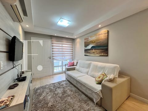 Casa Condomínio com 71m², 3 dormitórios, 1 suíte, 2 vagas, Casa Hermosa em Xangri-Lá
