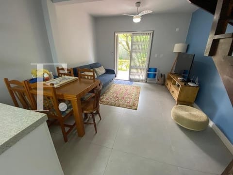 Duplex com 81m², 2 dormitórios, 1 vaga, Residencial Monte Sinai em Xangri-Lá