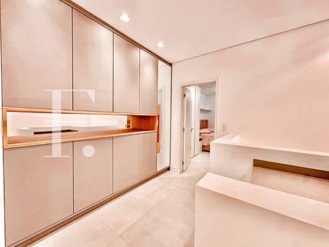 Sobrado com 119m², 2 dormitórios, 2 suítes, 1 vaga, Murano em Capão da Canoa