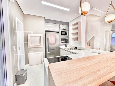 Sobrado com 119m², 2 dormitórios, 2 suítes, 1 vaga, Murano em Capão da Canoa