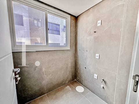 Apartamento com 55m², 2 dormitórios, 1 suíte, Portillo em Capão da Canoa