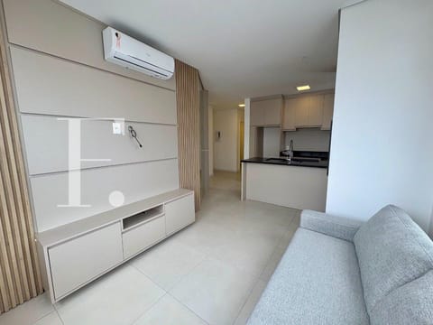 Apartamento com 122m², 3 dormitórios, 2 vagas, Edifício Verano em Capão da Canoa