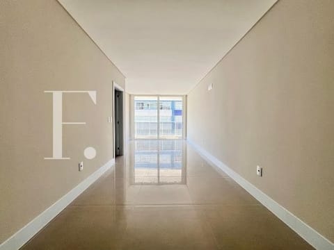 Apartamento com 173m², 3 dormitórios, 1 suíte, 2 vagas, Mirage em Capão da Canoa
