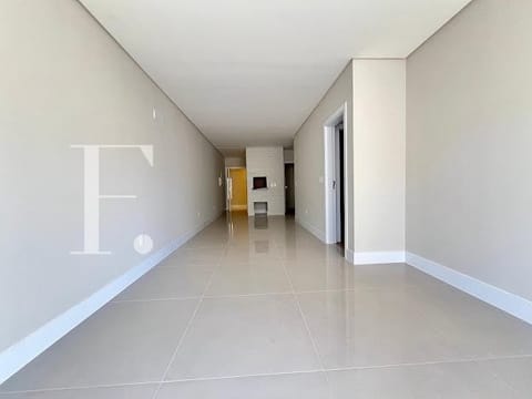Apartamento com 173m², 3 dormitórios, 1 suíte, 2 vagas, Mirage em Capão da Canoa