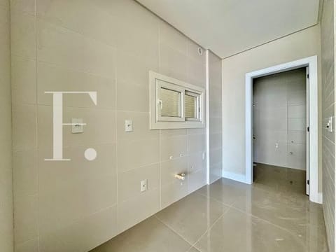 Apartamento com 123m², 2 dormitórios, 1 suíte, 1 vaga, Mirage em Capão da Canoa