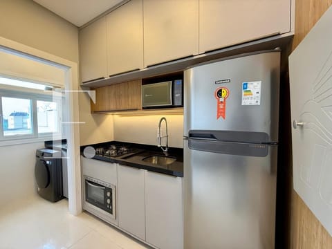 Apartamento com 78m², 2 dormitórios, 1 suíte, 1 vaga, Absoluto Palace em Capão da Canoa